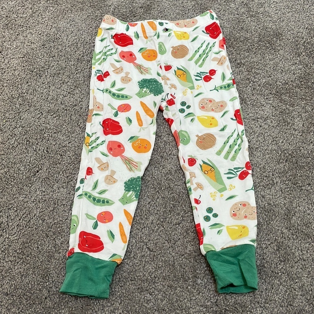 Angel Dear Veggie Pajamas - Picture 5 of 9